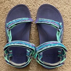Teva Hurricane XLT 2 Kids Girls Sandals Size 2 Purple Teal Delmar Sea Grass